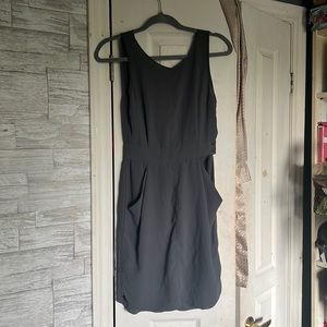 Wilfred this season. Size zero. Zero damage. Never worn.